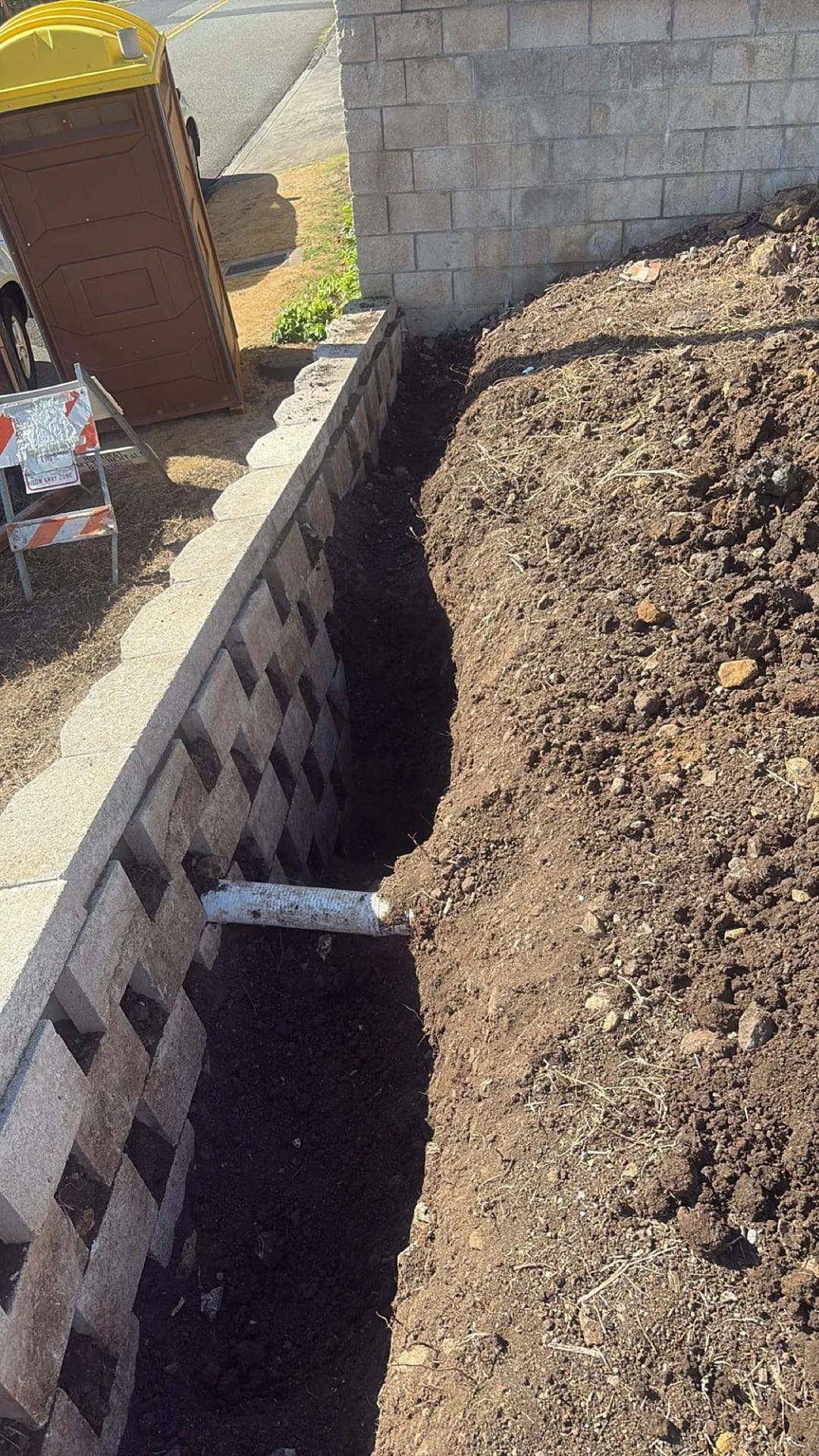 Retaining wall long run, alternate view, Honolulu residence